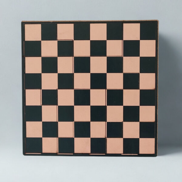 Checkered Puzzle